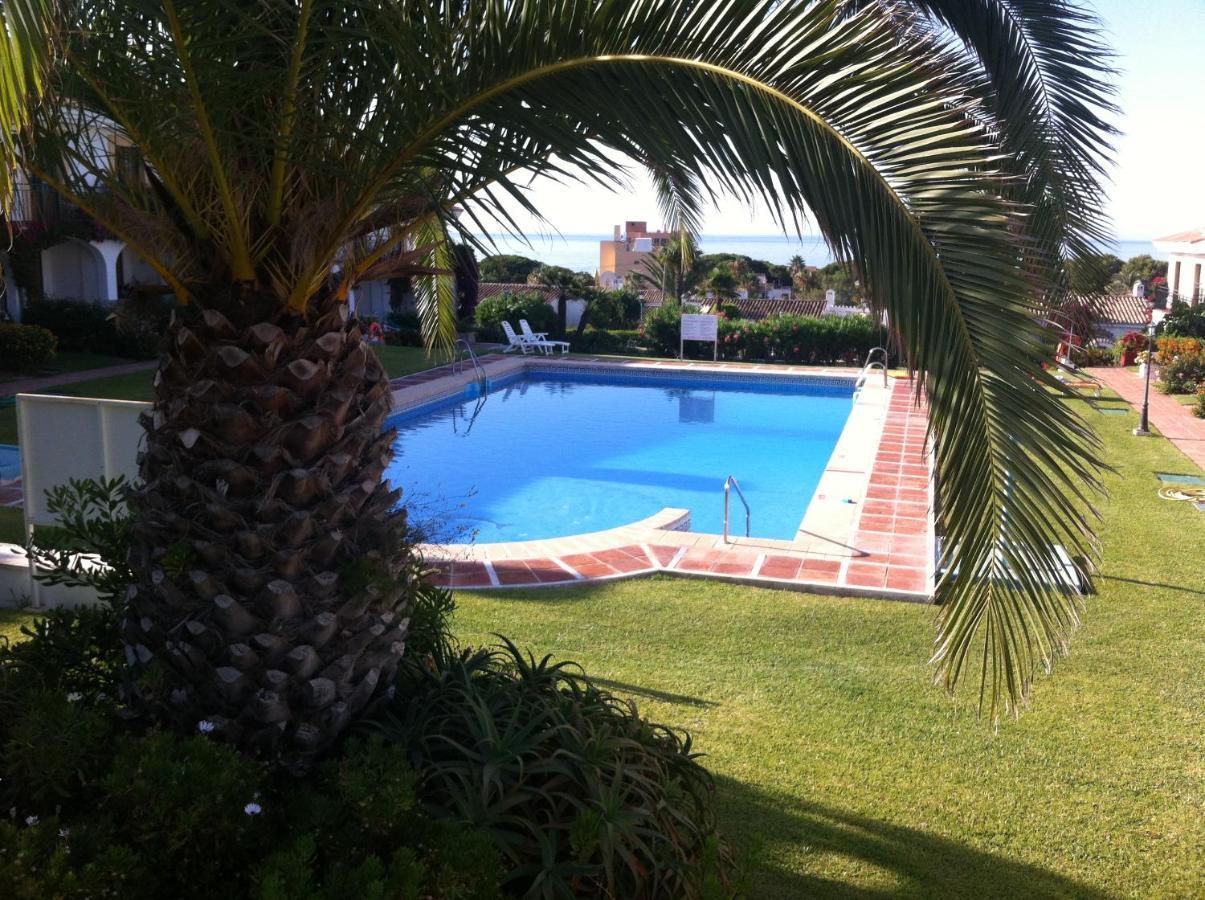 Adosado En Residencial Villa Sitio de Calahonda Oda fotoğraf